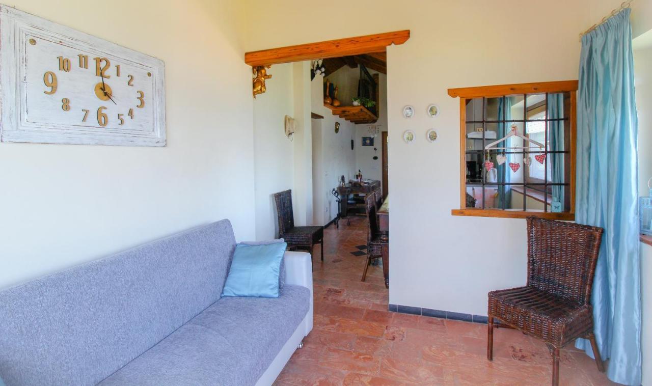 Residenza Castellum Apartment Stazzona Ngoại thất bức ảnh